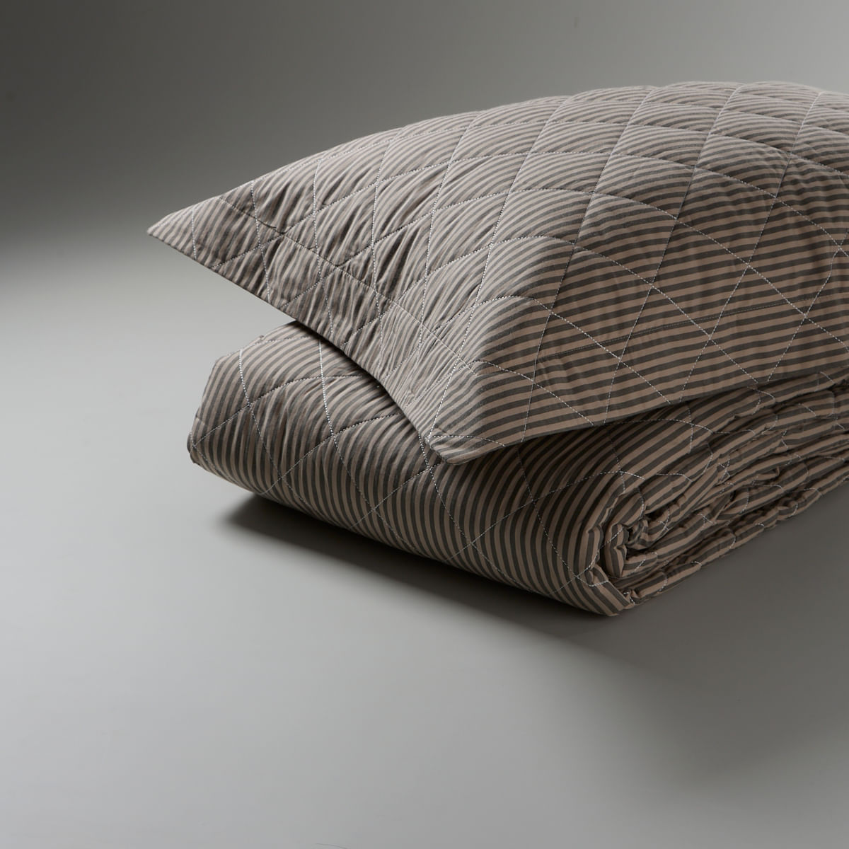 01 05 09 11 Colcha Mix and Mactch Xadrez Listrado Verde Musgo Bege 001